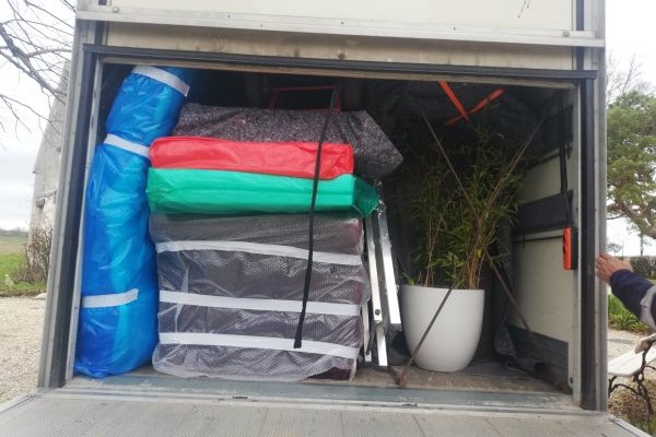 Déménagement d'objets non fragiles et des plantes